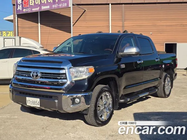 Toyota Tundra 2016 — photo 1