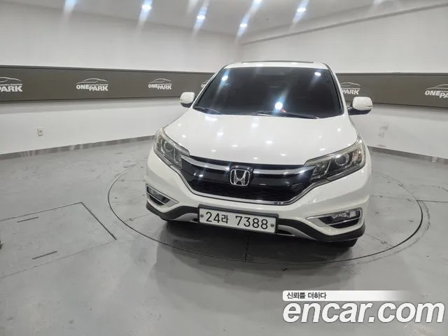 Honda CR-V 2015 — photo 1