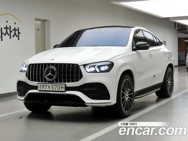 Mercedes-Benz GLE-Class 2022 — photo 1