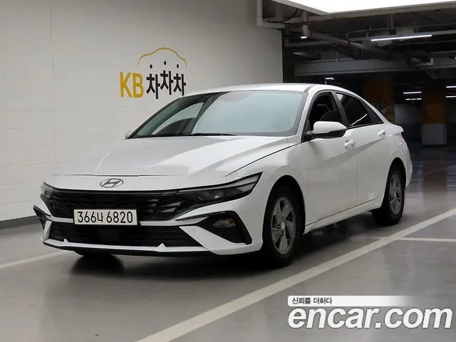 Hyundai AVANTE 2024 — photo 1