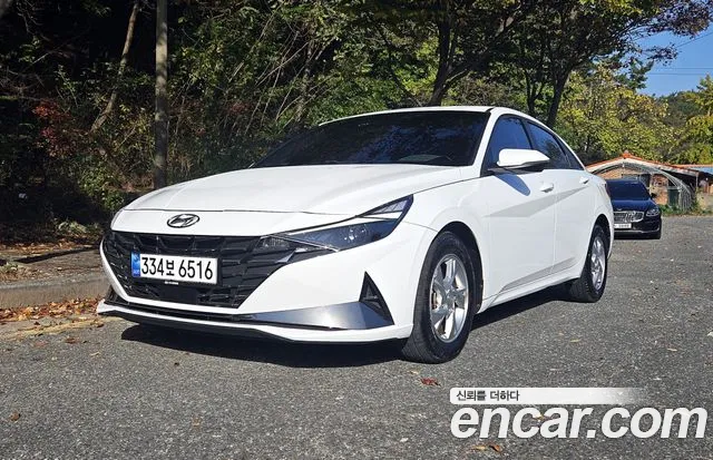 Hyundai AVANTE 2021 — photo 1