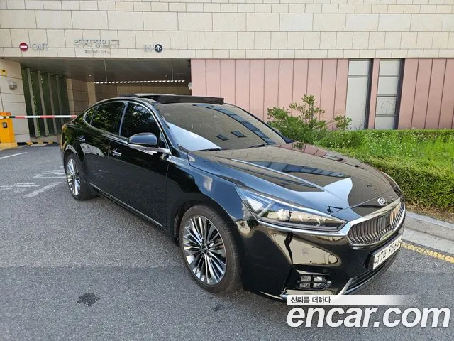 Kia K7 2018 — photo 1