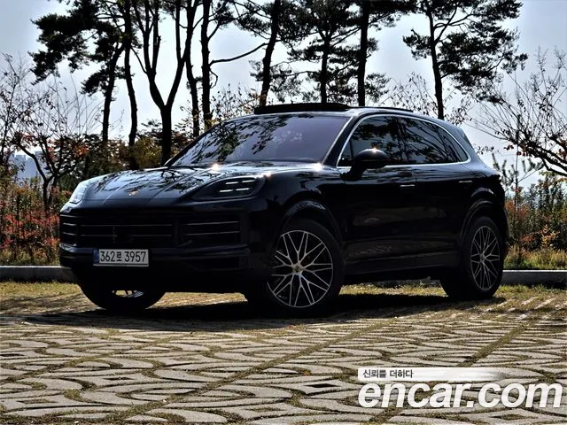 Porsche Cayenne 2025 — photo 1