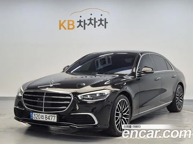 Mercedes-Benz S-Class 2022 — photo 1