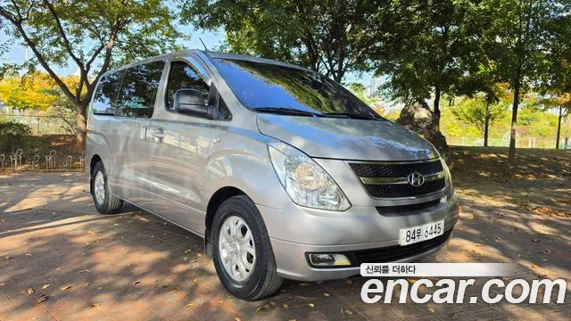 Hyundai Starex 2014 — photo 1