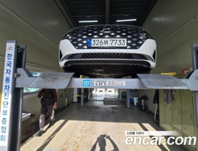 Hyundai Grandeur 2022 — photo 1