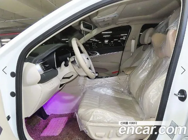 Genesis G70 2022 — photo 1