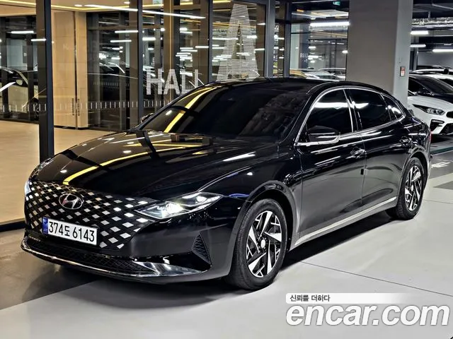 Hyundai Grandeur 2022 — photo 1