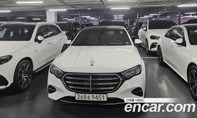 Mercedes-Benz E-Class 2026 — photo 1