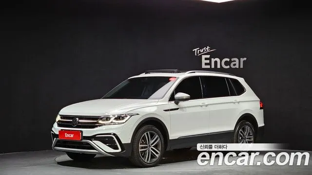Volkswagen Tiguan 2023 — photo 1