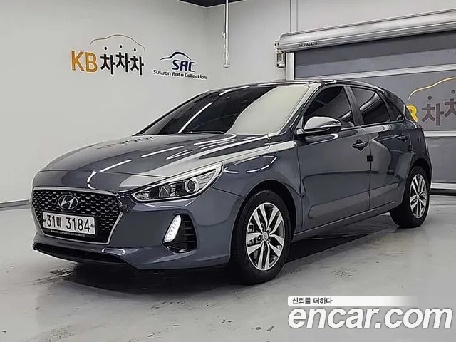 Hyundai i30 2018 — photo 1
