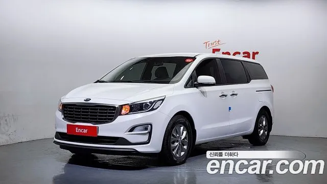 Kia Canival 2019 — photo 1