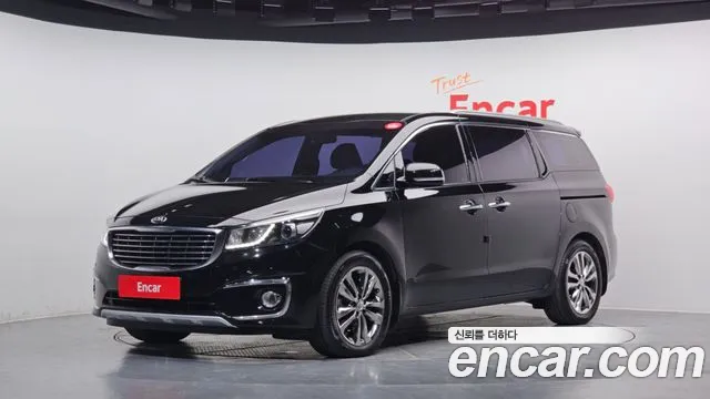 Kia Canival 2018 — photo 1