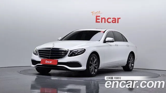 Mercedes-Benz E-Class 2018 — photo 1