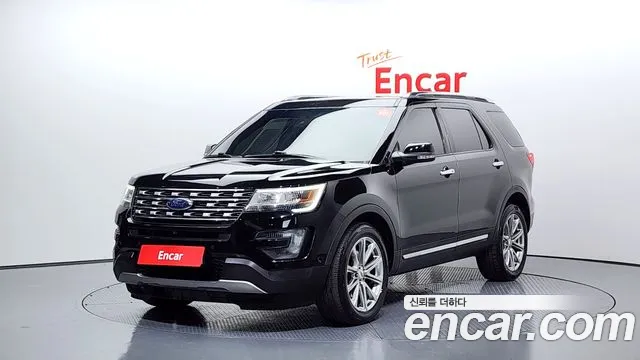 Ford Explorer 2016 — photo 1