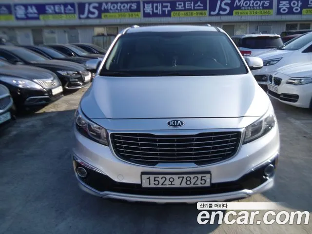 Kia Canival 2015 — photo 1