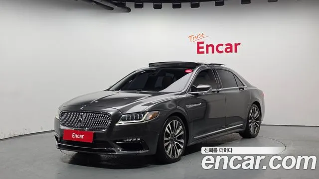 Lincoln Continental 2018 — photo 1