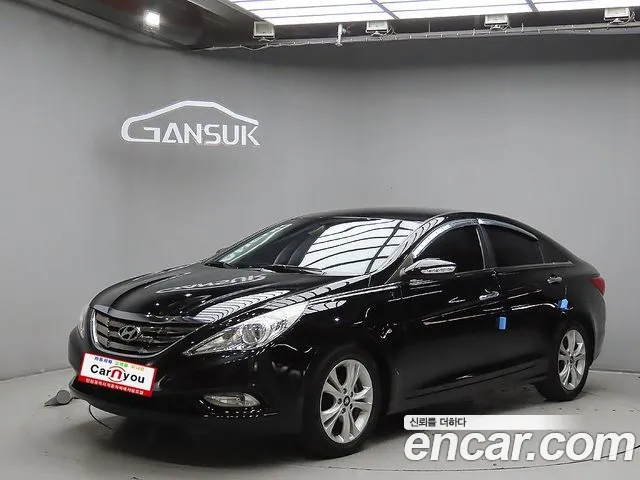 Hyundai Sonata 2011 — photo 1