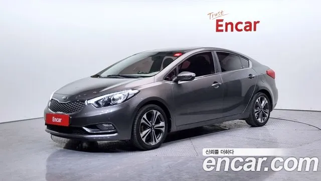 Kia K3 2013 — photo 1
