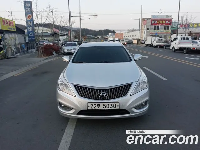Hyundai Grandeur 2013 — photo 1