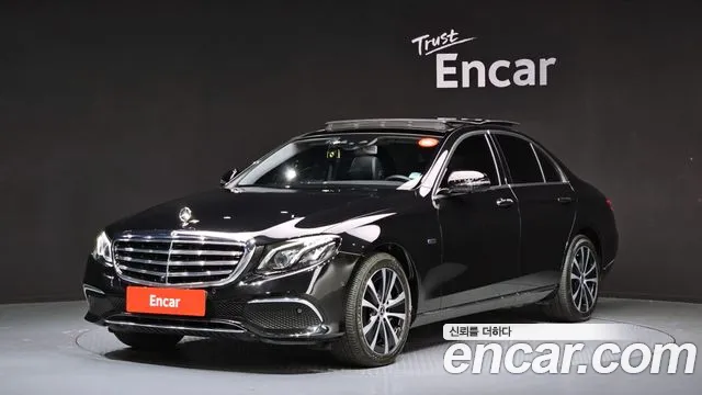 Mercedes-Benz E-Class 2019 — photo 1