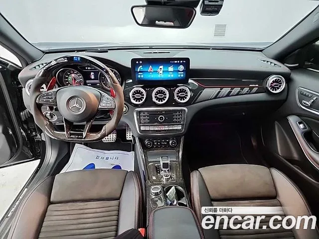 Mercedes-Benz GLA-Class 2018 — photo 1