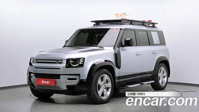 Land Rover Defender 2022 — photo 1