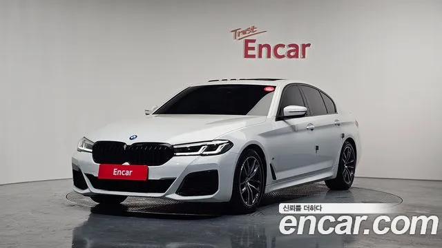 BMW 5-Series 2021 — photo 1