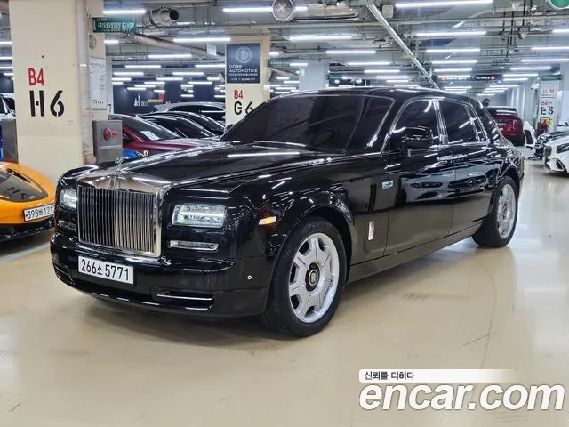Rolls-Royce Phantom 2014 — photo 1