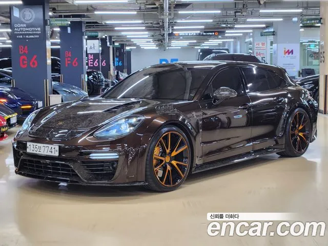 Porsche Panamera 2018 — photo 1