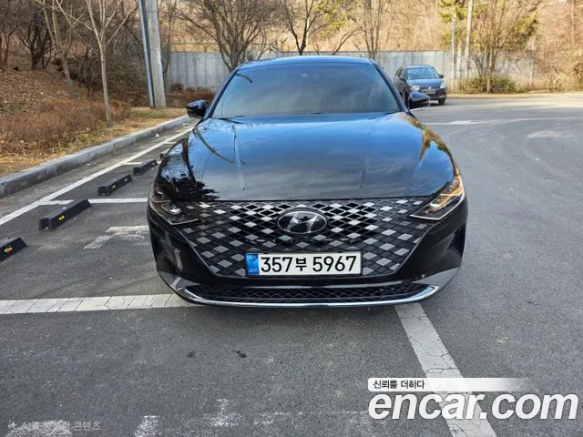 Hyundai Grandeur 2022 — photo 1