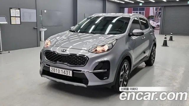 Kia Sportage 2021 — photo 1
