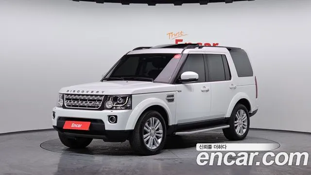 Land Rover Discovery 2016 — photo 1