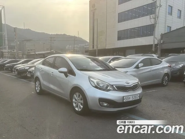 Kia pride 2014 — photo 1