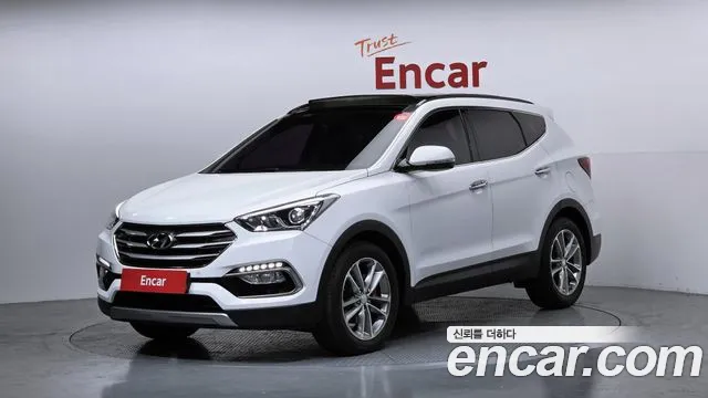 Hyundai Santafe 2016 — photo 1