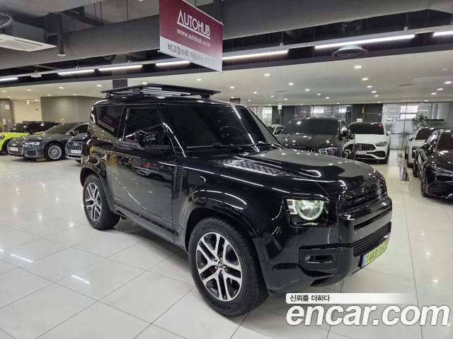 Land Rover Defender 2025 — photo 1