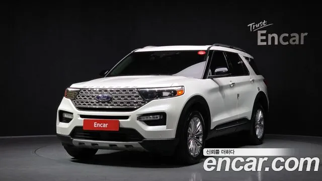 Ford Explorer 2021 — photo 1