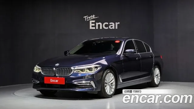 BMW 5-Series 2020 — photo 1