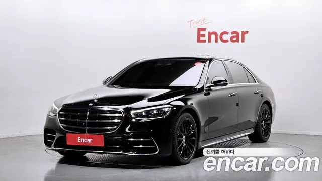 Mercedes-Benz S-Class 2022 — photo 1