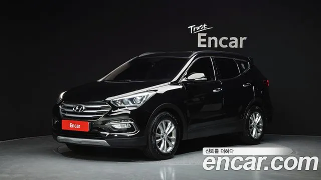 Hyundai Santafe 2018 — photo 1