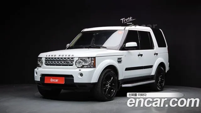 Land Rover Discovery 2013 — photo 1