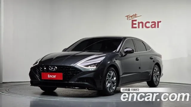 Hyundai Sonata 2022 — photo 1