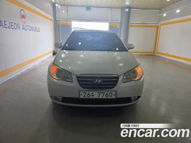Hyundai AVANTE 2009 — photo 1