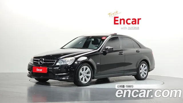 Mercedes-Benz C-Class 2011 — photo 1