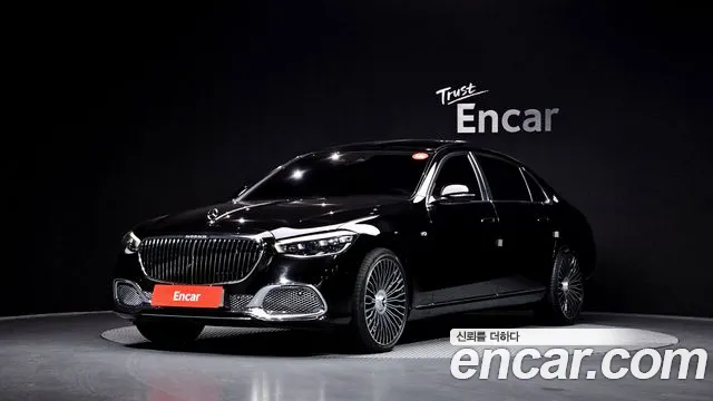 Mercedes-Benz S-Class 2023 — photo 1