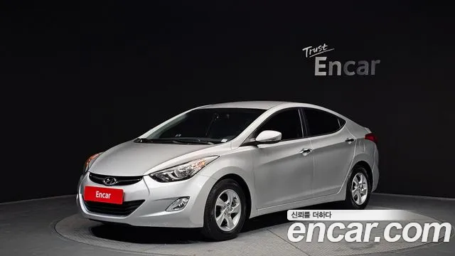 Hyundai AVANTE 2012 — photo 1