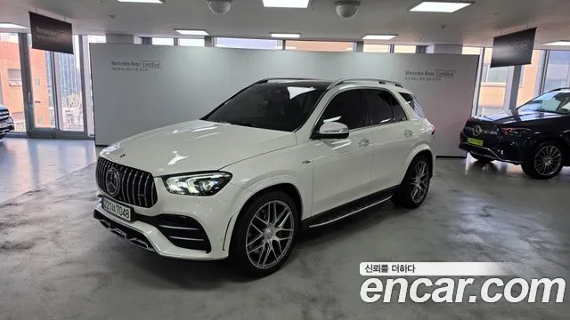 Mercedes-Benz GLE-Class 2023 — photo 1