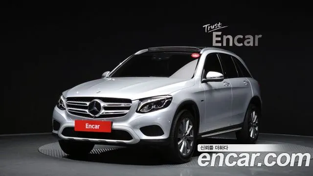 Mercedes-Benz GLC-Class 2019 — photo 1