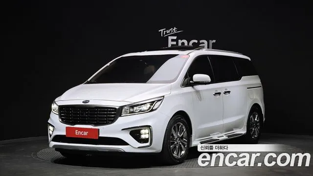 Kia Canival 2019 — photo 1