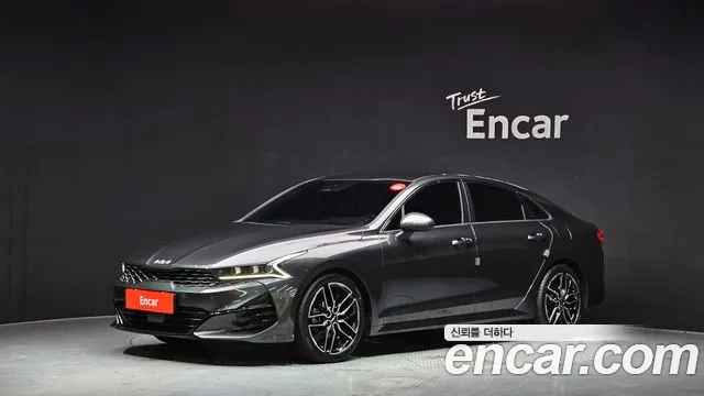 Kia K5 2022 — photo 1